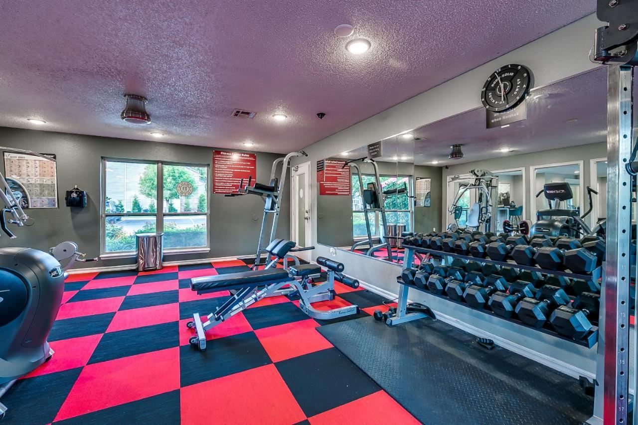 Ou Sooner, Pool & Gym, Bbq, Netflix, 100Mb Internet, Lg Washer & Dryer, Close To Ou! Norman Eksteriør billede